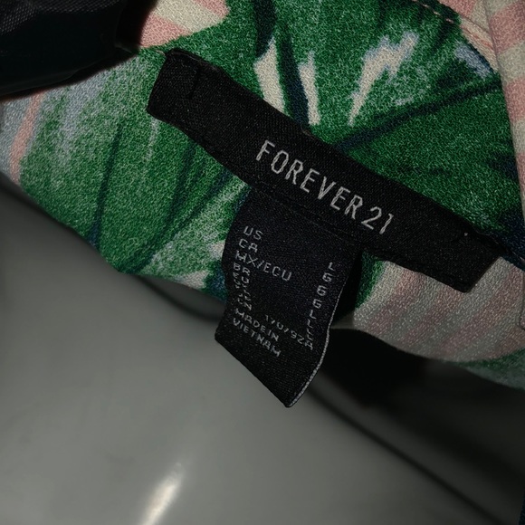 DONATED! Forever 21 Matching floral outfit - Picture 9 of 14